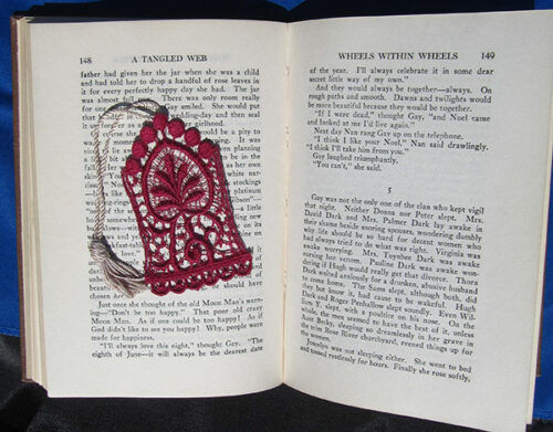 lace bookmark